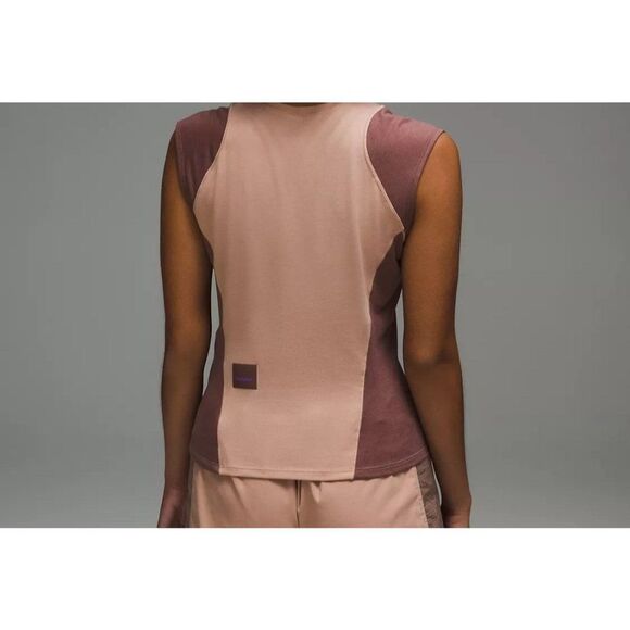 015_lululemon Cap Sleeve Hiking Tank Top - Picture 5 of 5